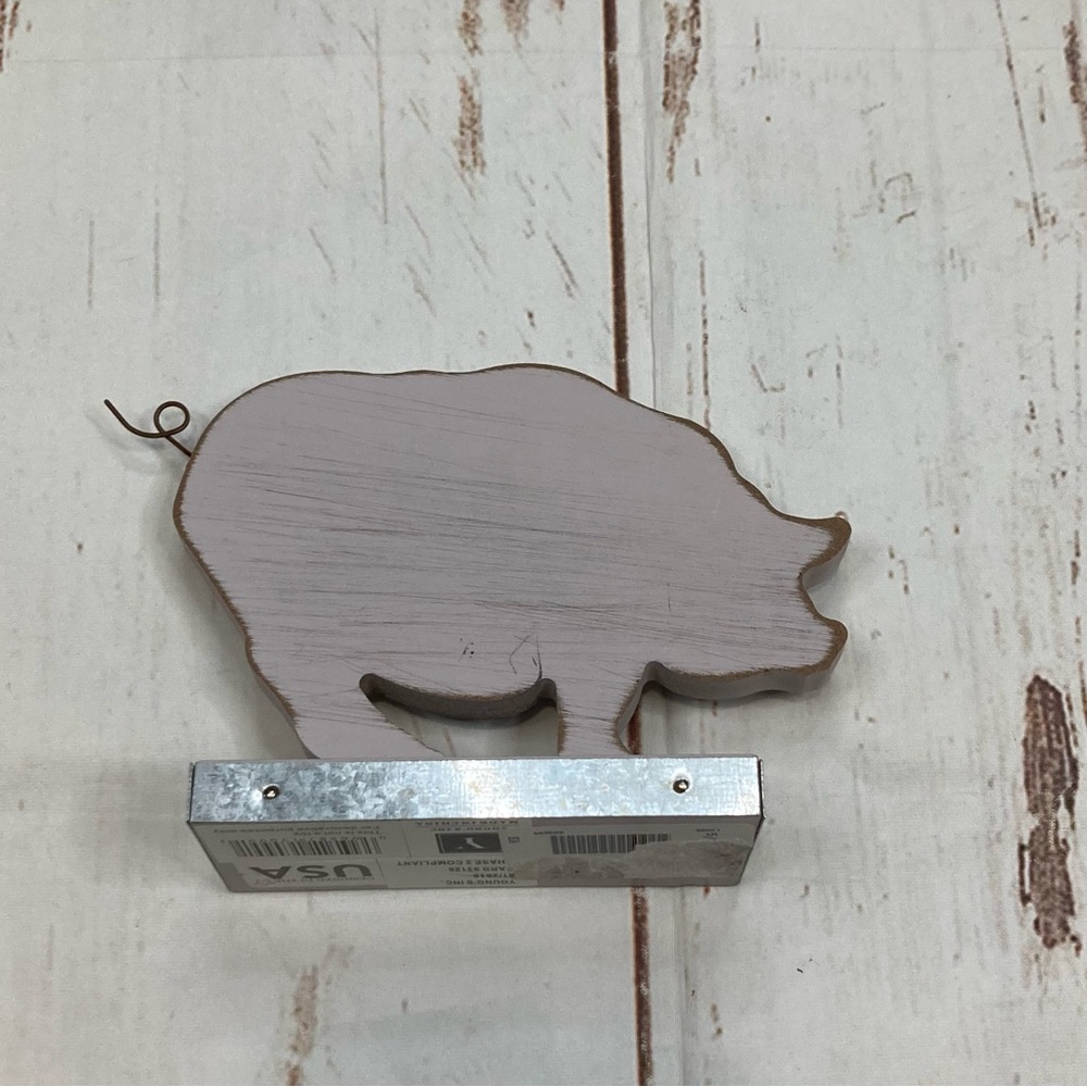 Young’s INC. Plant Smiles Grow Laughter Harvest Love Pig Sign Gray & White - Picture 5 of 10